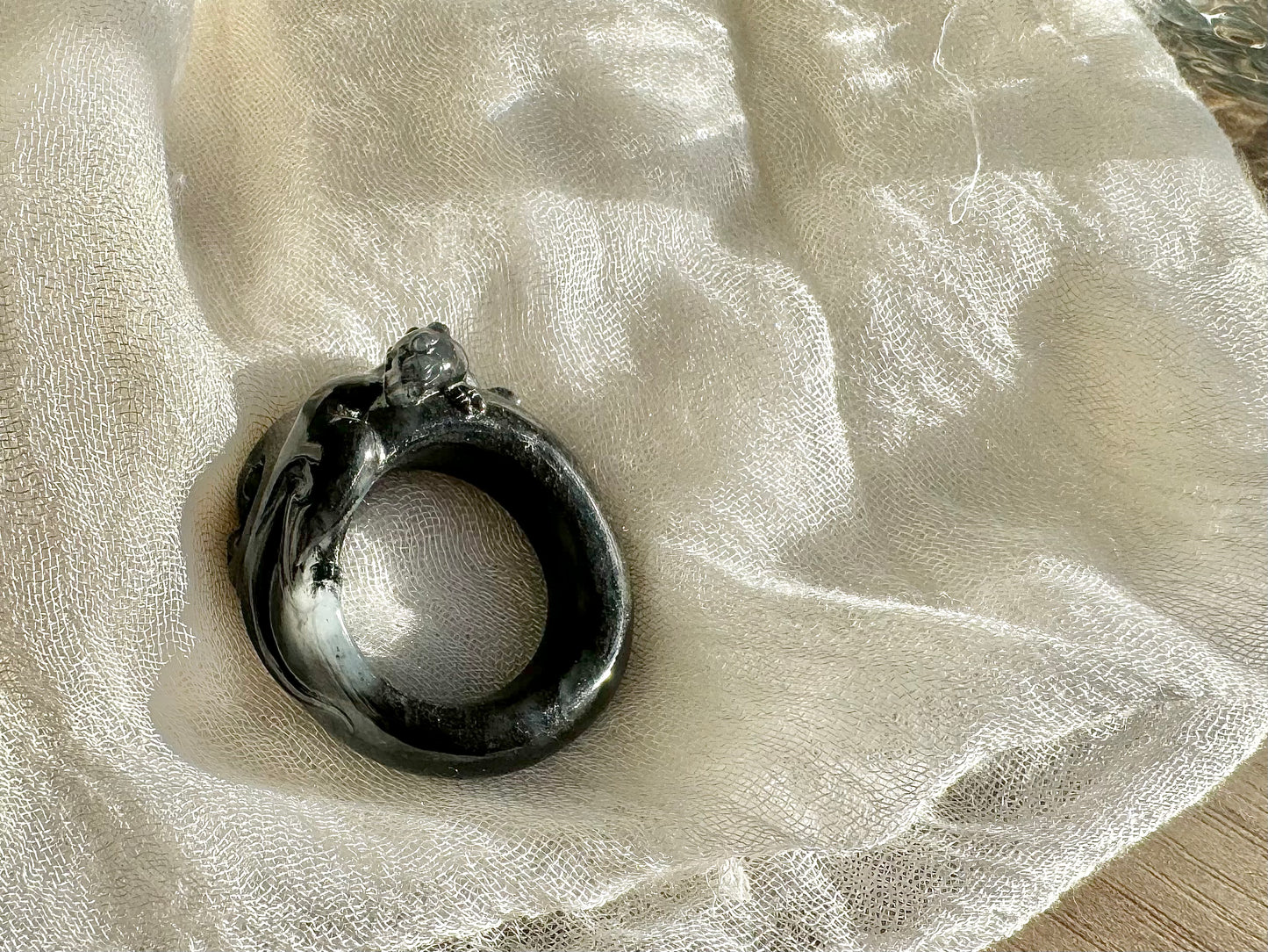 jade dragon thumb ring