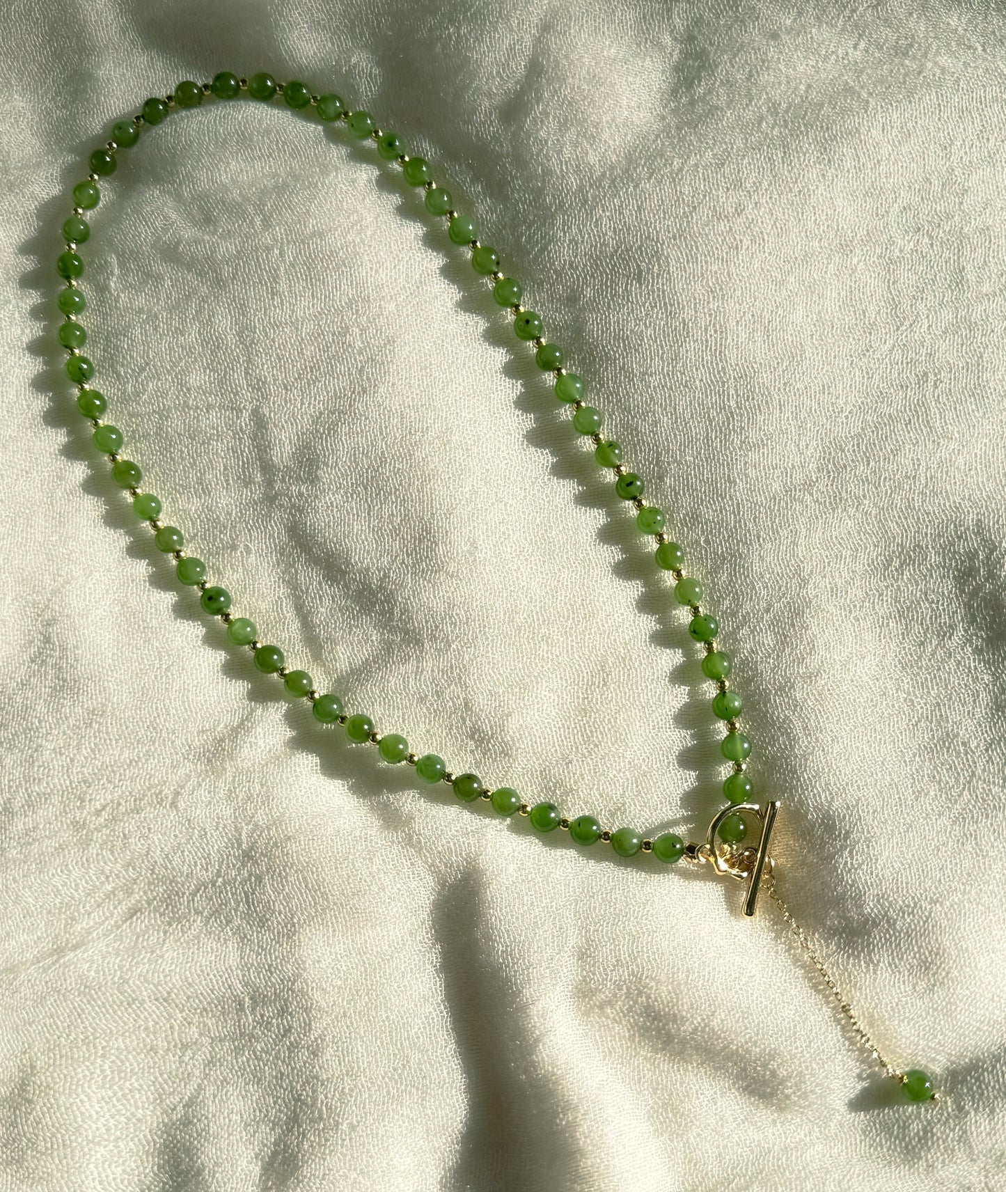 Natural green nephrite jade bead collarbone necklace