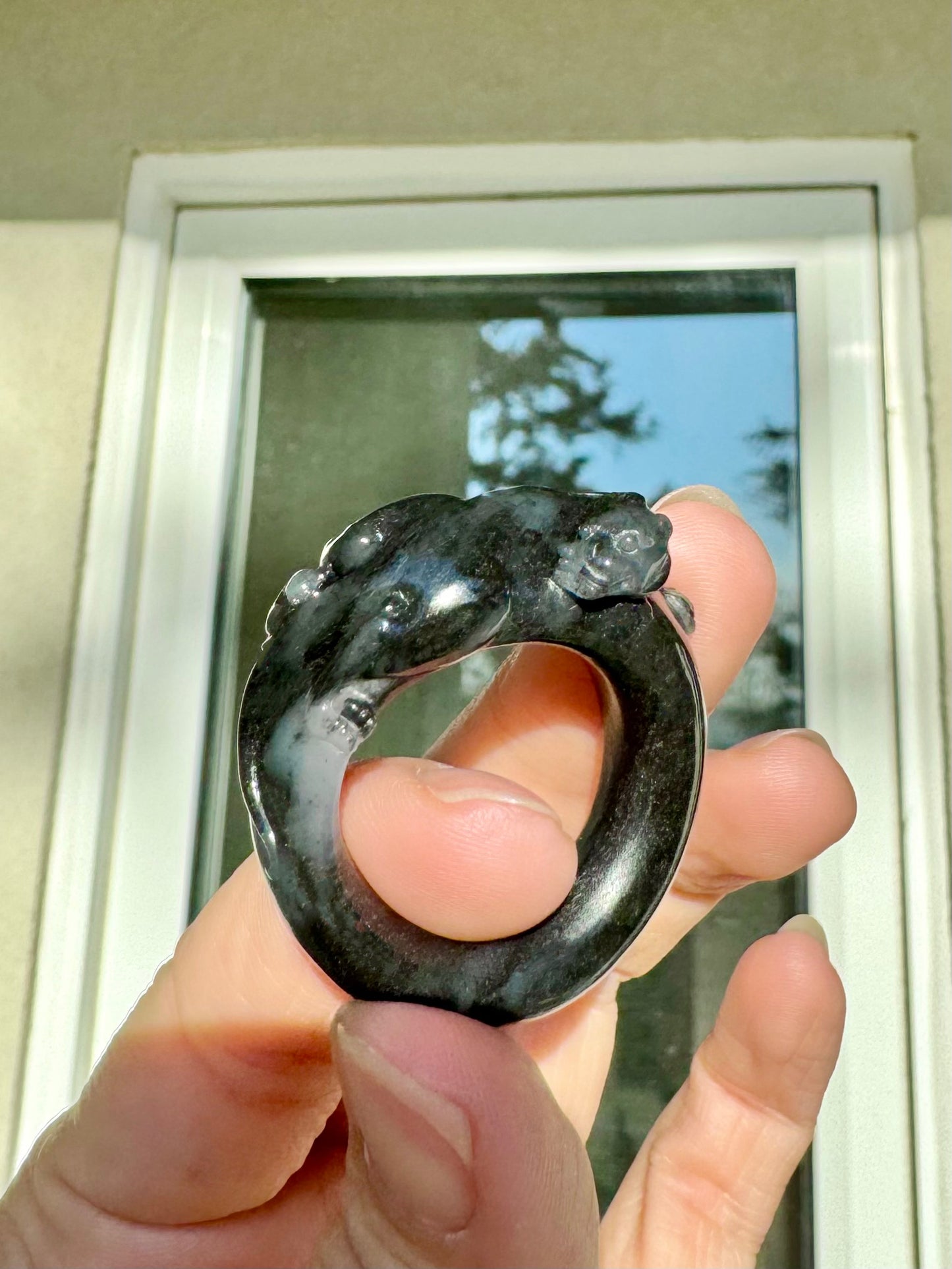 jade dragon thumb ring