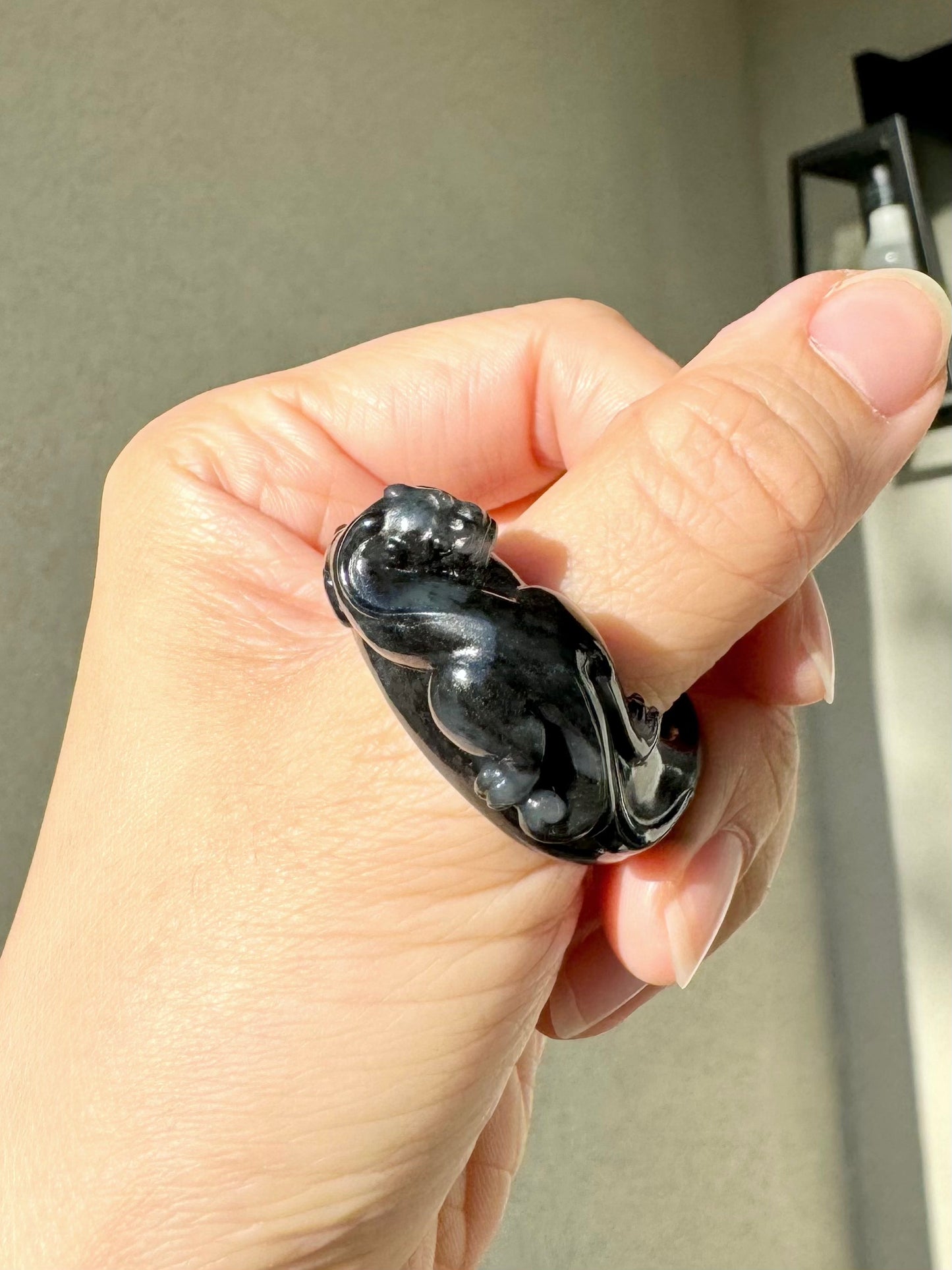 jade dragon thumb ring