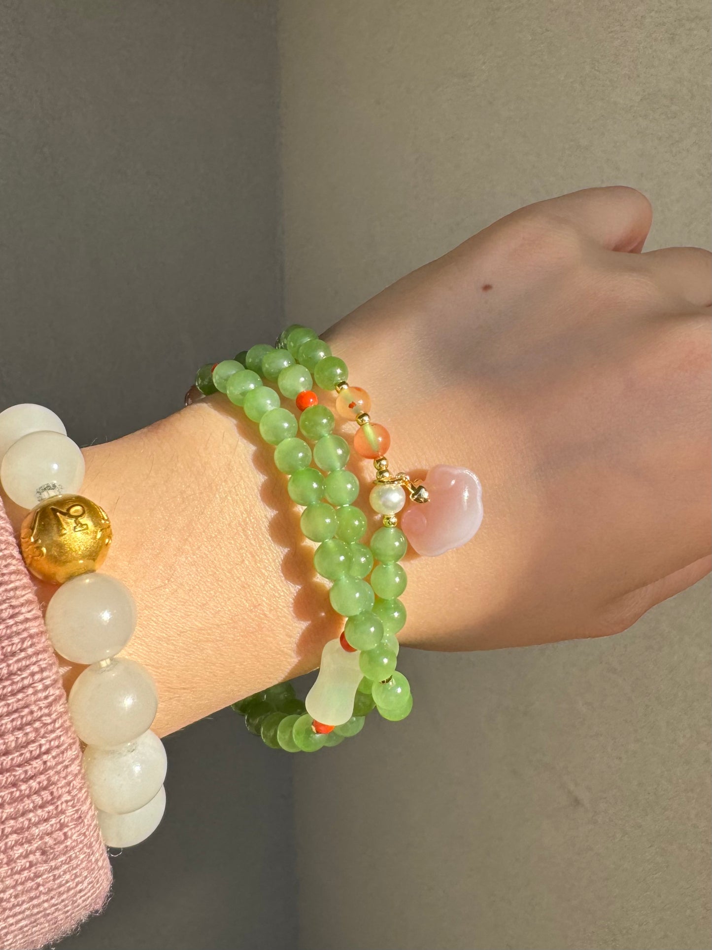 Natural Apple Green Nephrite Beaded Bracelet with Agate " Lucky cloud"