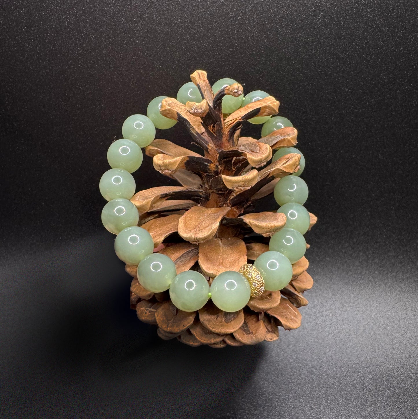 Green Jade Beaded Bracelet |Cat's Eye Effect| Gift for Her